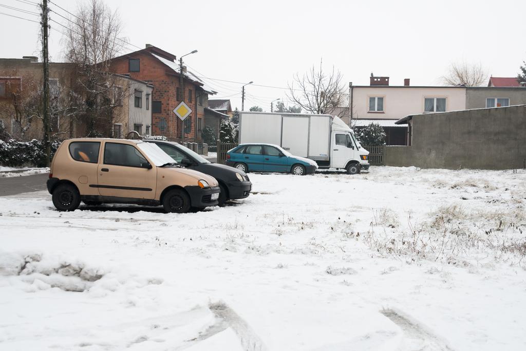 Pensjonat Kawiarni Muzealnej Goluchow Exteriér fotografie